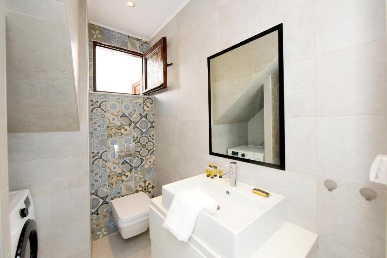 Pera Houses 2-Bedroom In The Center Of Lindos Exterior foto